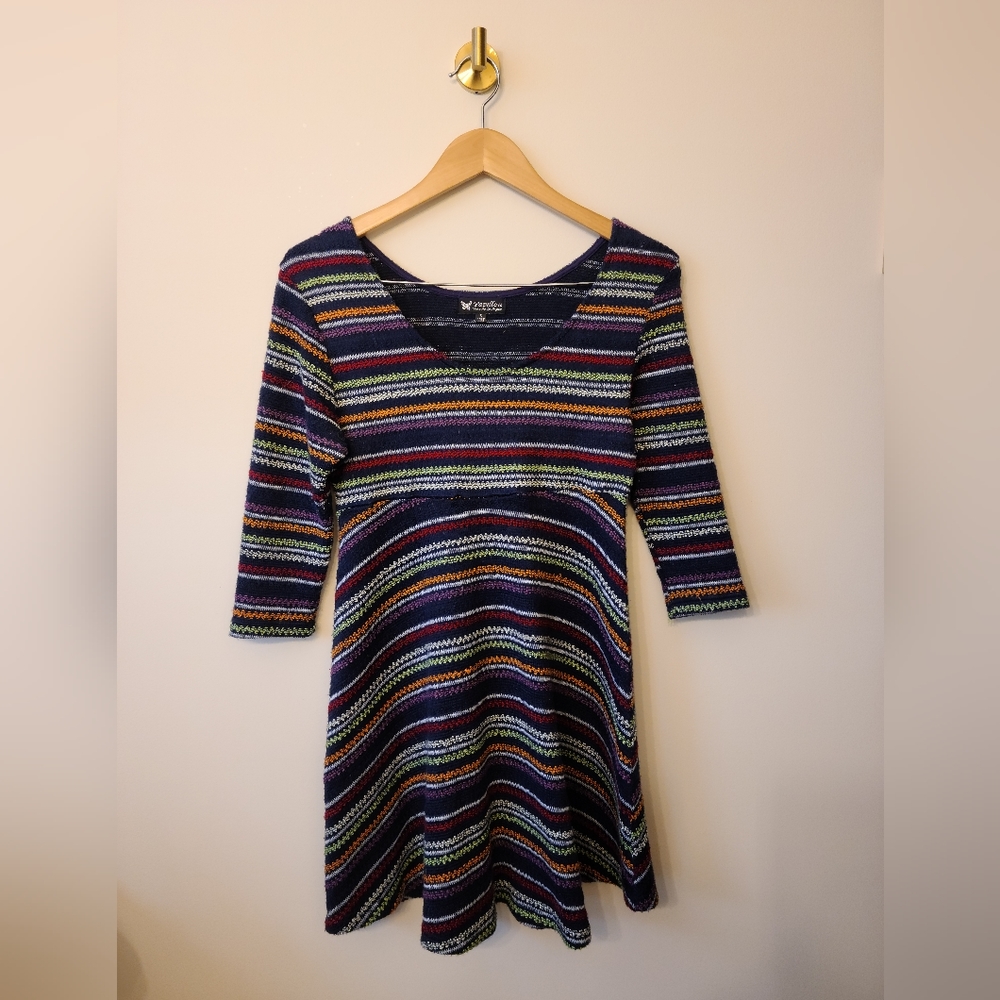 Colorful knit-style dress, 1/2-3/4 sleeve. S